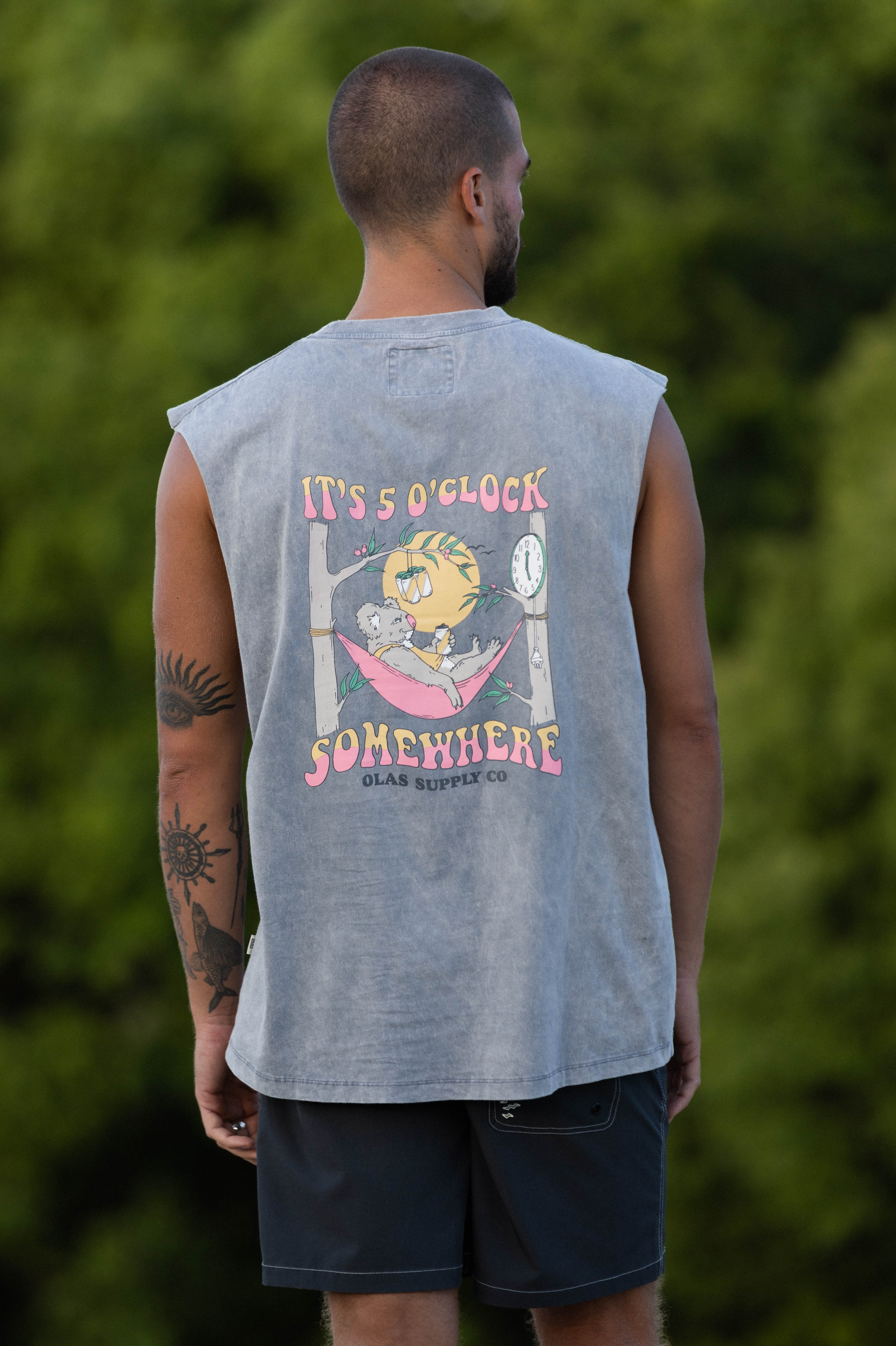 5 O'CLOCK TANK