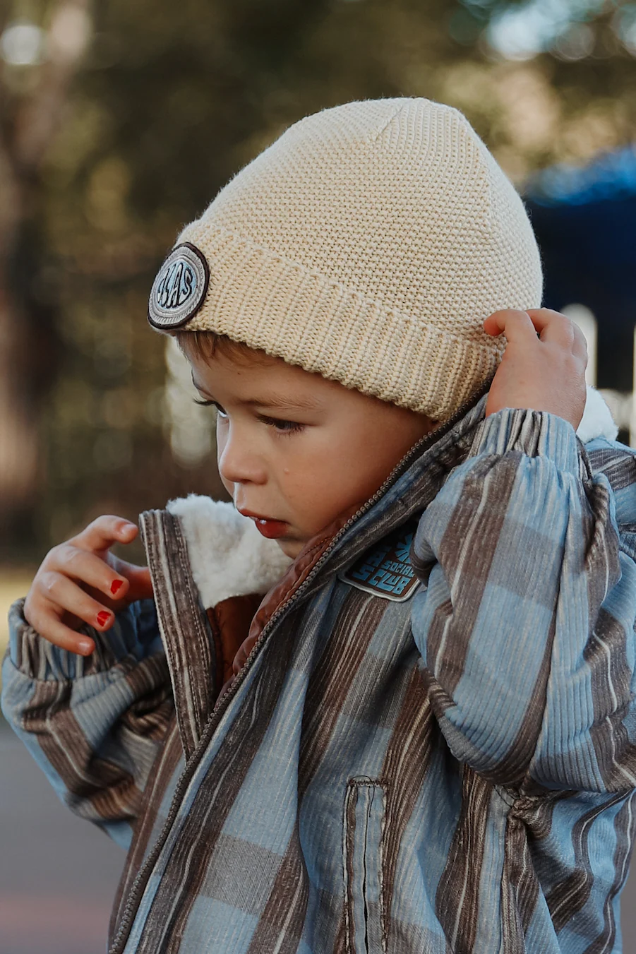 SWELL MINI BEANIE - Image 9